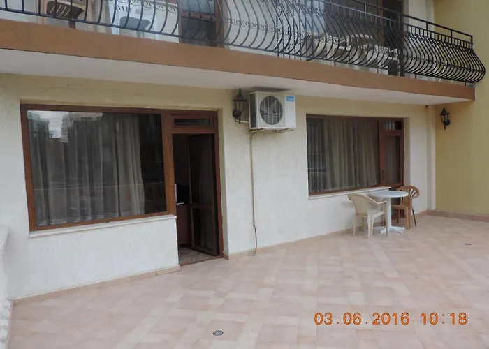 Victoria 普里莫尔斯科