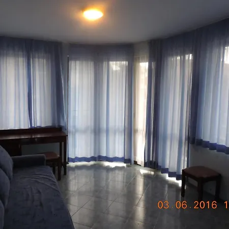 Vila Victoria Primorsko 公寓式酒店 普里莫尔斯科